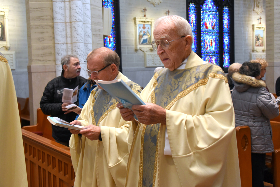 Father Frank Murray and Father Philip Tracy