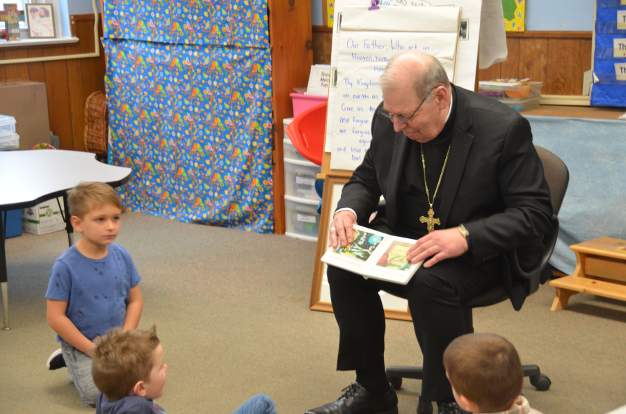Bishop Deeley Visits St. Thomas School in Sanford 