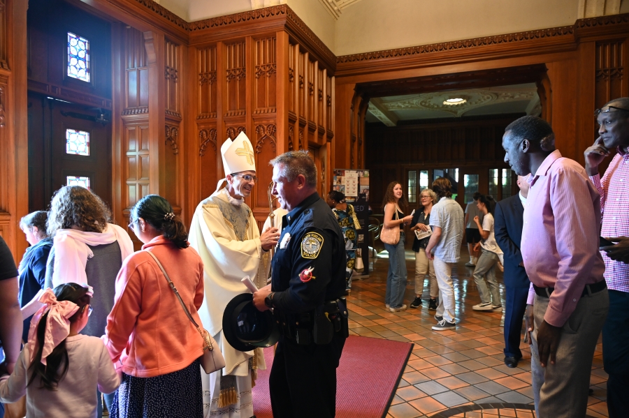 Bishop Ruggieri at the end of Mass