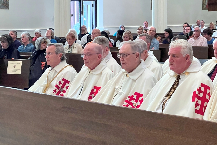 Male members of the Equestrian Order of the Holy Sepluchre of Jerusalem.