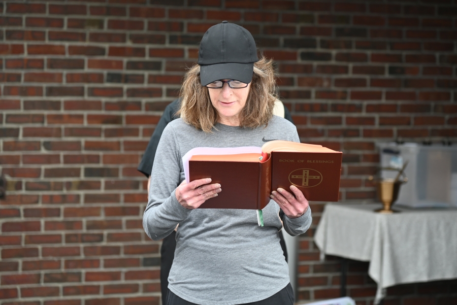 Woman sharing a reading