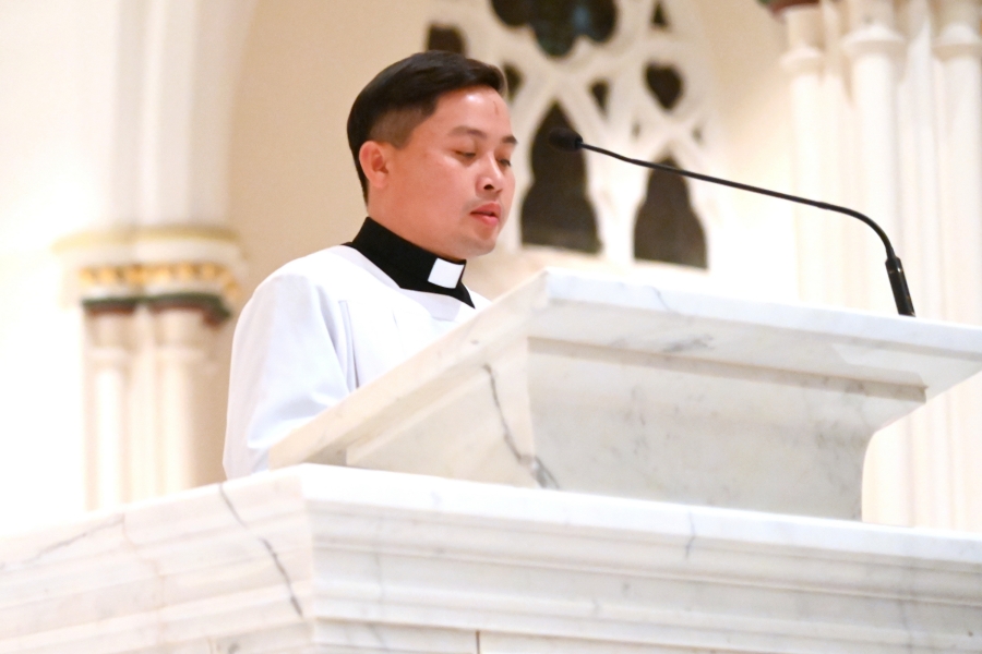 Vinh Nguyen shares one of the readings.
