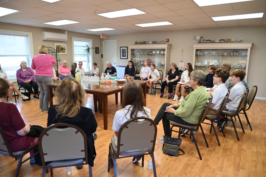 Group get together at the senior center