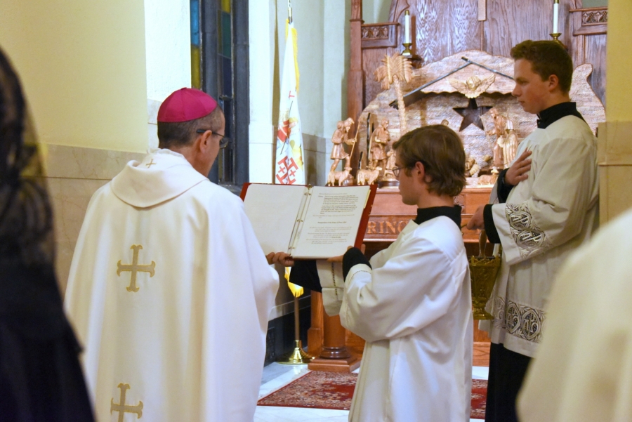 Bishop Ruggieri incenses the new altar.