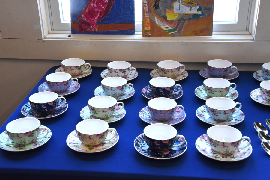 Tea cups