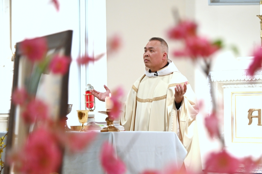 Father Dinh Votran, AA