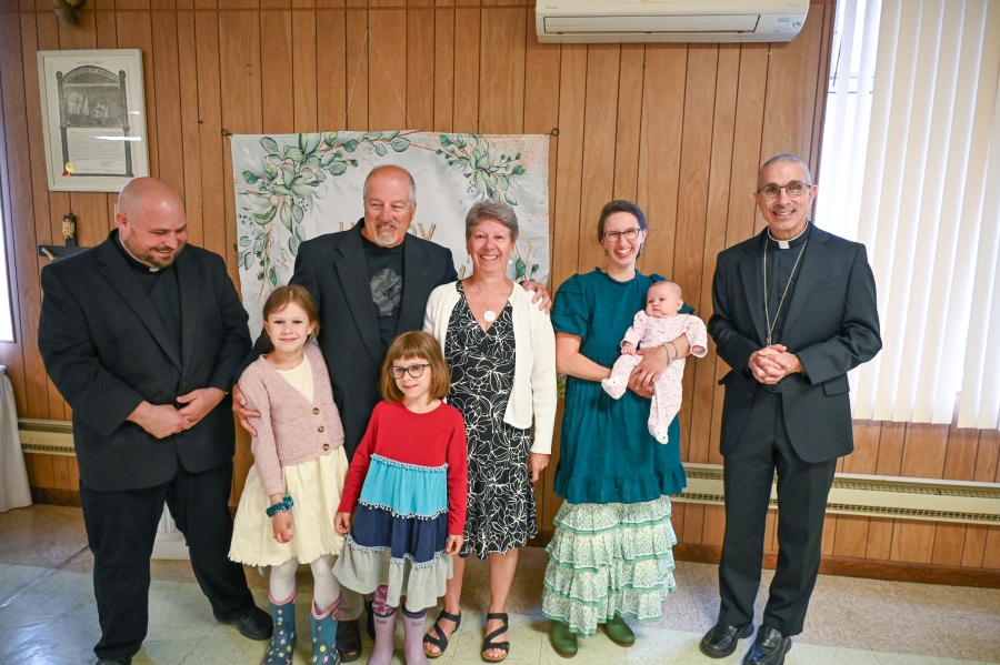 Silver and Gold Mass Group pictures