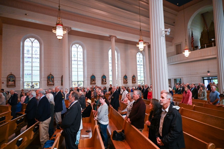 Silver and Gold Mass Group pictures