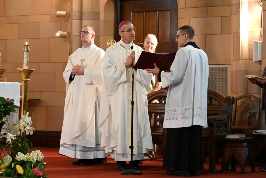 Bishop James Ruggieri and Father Erin Donlon