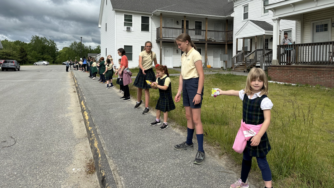 St. John's Human Chain to Mid Coast Hunger Prevention Program in Brunswick 