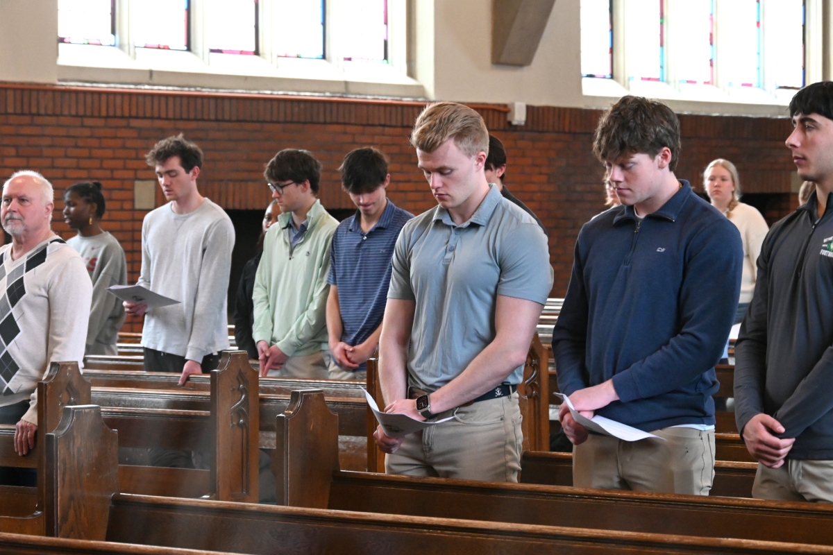 Bates College student in the pws.